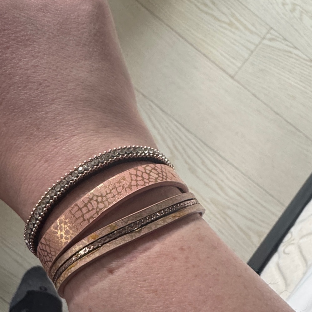 Women's Rose Gold Tone Multi-Bangle Bracelet Set